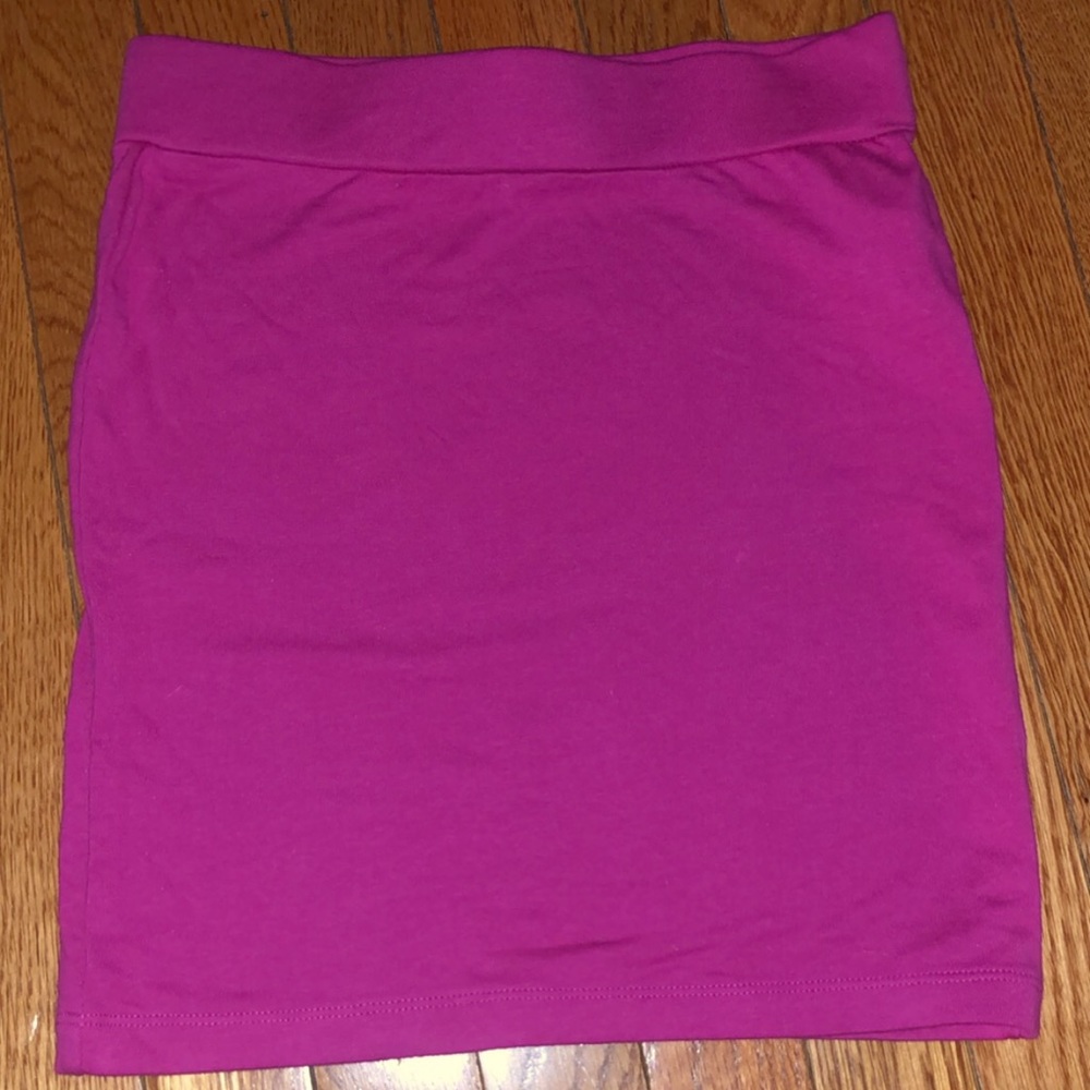 Cute skirt!